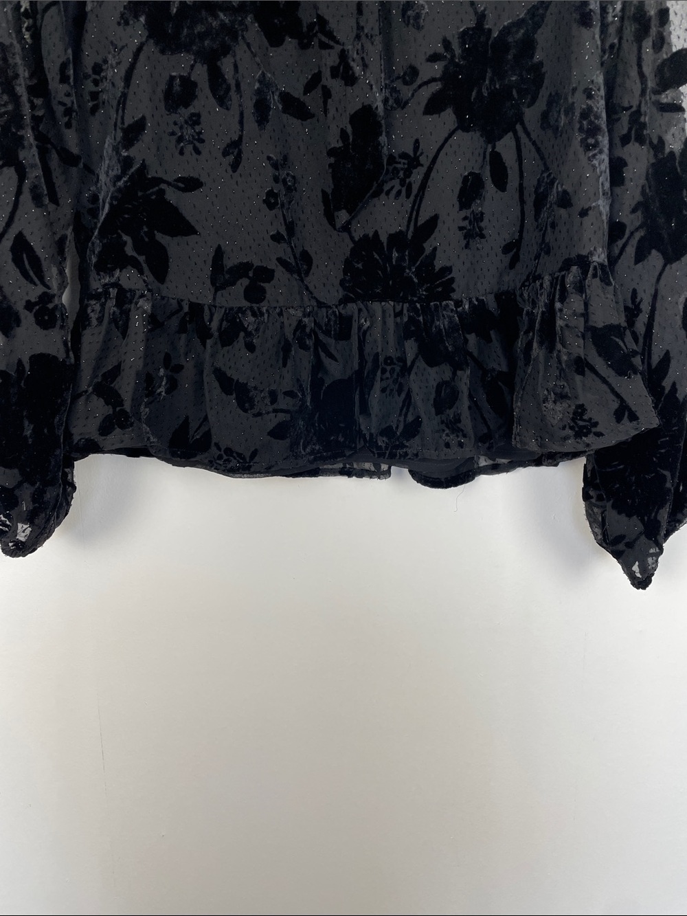 Express Y2K Black Sheer Velvet Burnout Tie-Neck Peplum Hem Blouse Women's S - Picture 3 of 8